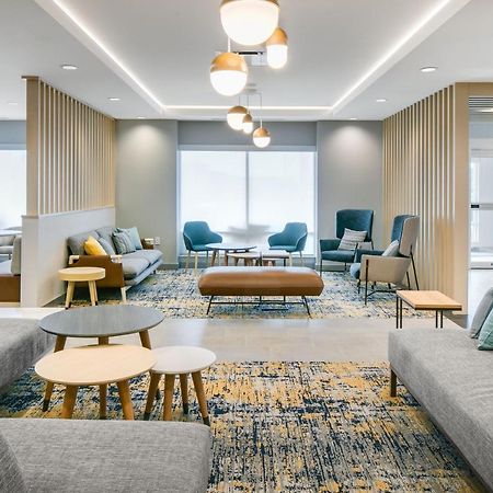 Towneplace Suites By Marriott Oconomowoc Extérieur photo